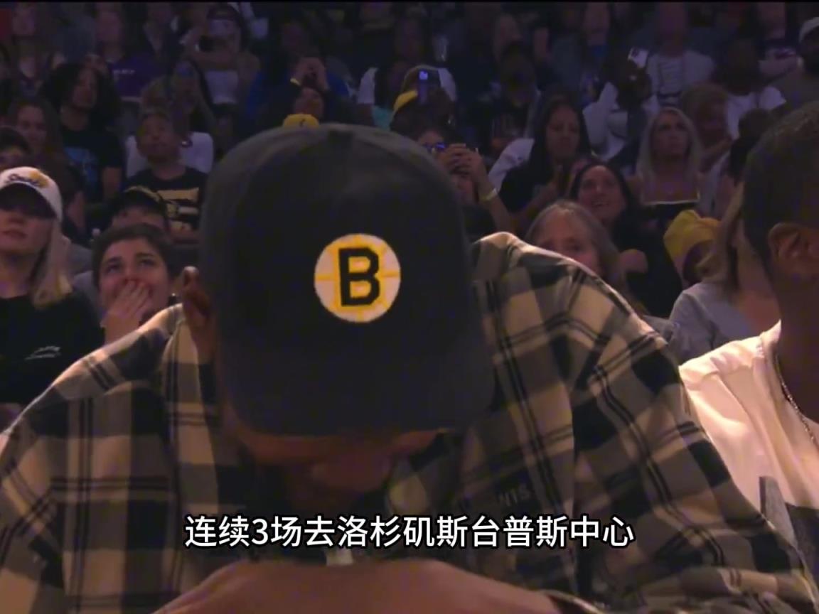 KD凡心大動？連續(xù)三場盯梢火花隊皮衣布林克庫里‘準(zhǔn)妹夫’上線？